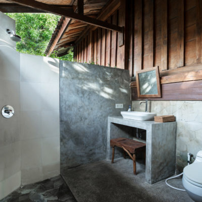 Java House - Bathroom